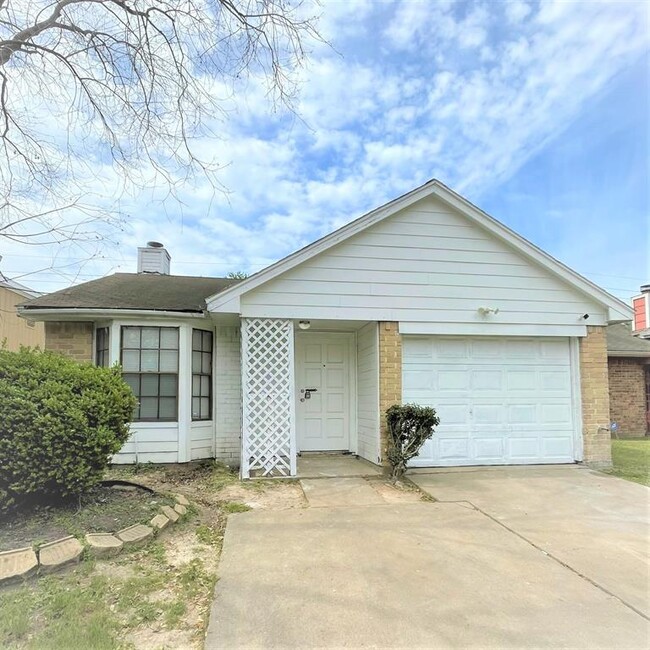 Primary Photo - 7017 Haven Creek Dr