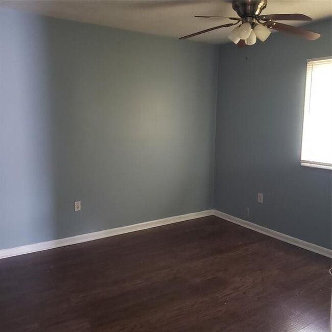 Building Photo - 5626 Ashley Oaks Dr
