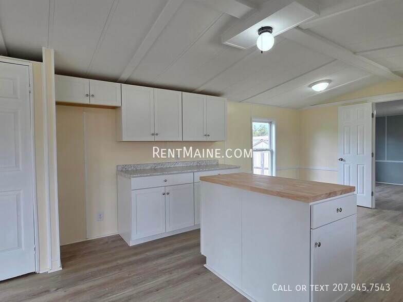 Building Photo - 41 Hatch St