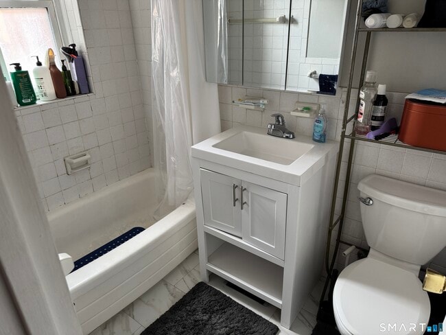 Building Photo - 99 Prospect St