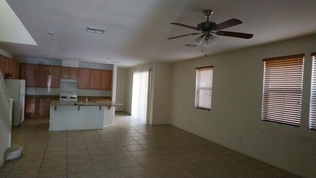 Building Photo - 2382 Via Barranca St