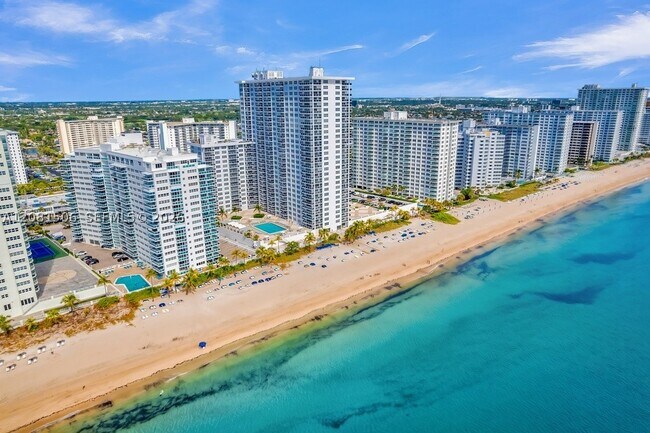 Building Photo - 3430 Galt Ocean Dr