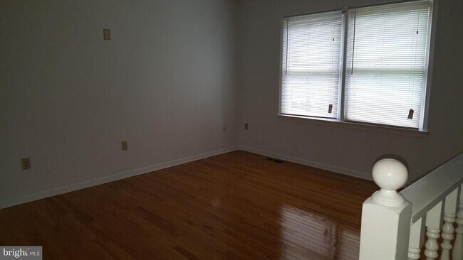 Building Photo - 6605 Plantation Forest Dr