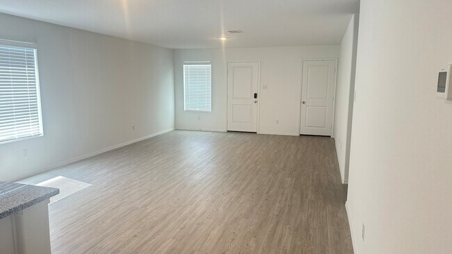 Building Photo - 3420 Flicker Ln