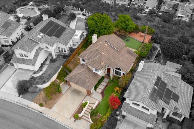Building Photo - 4 Bed | 3 Bath | 1,979 Sq. Ft. | Stunning ...