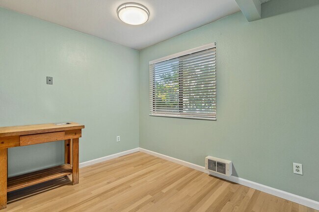 Building Photo - 6110 24th Ave NW