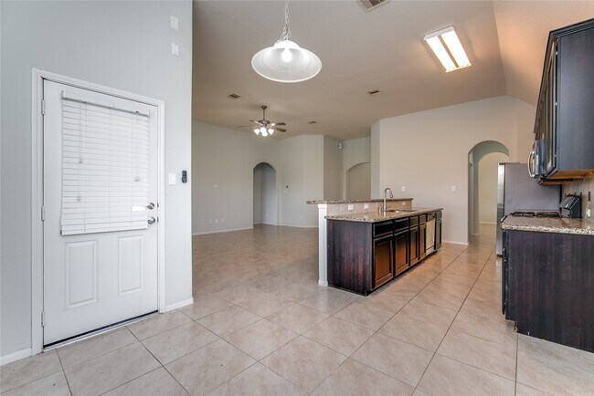 Building Photo - 3931 Medici Ct