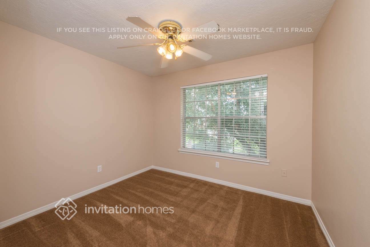 Building Photo - 6427 Founding Dr