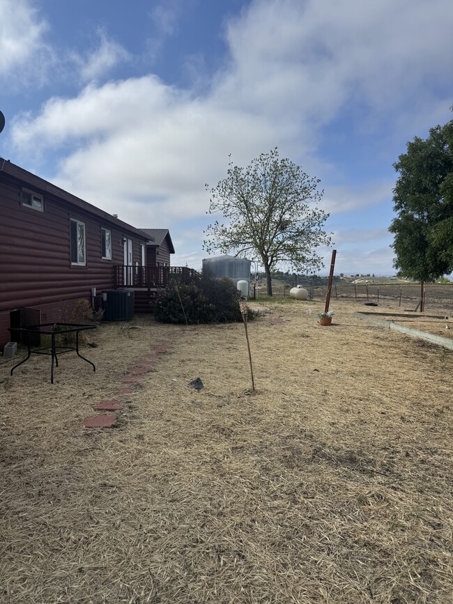 Building Photo - 6242 Von Dollen Rd