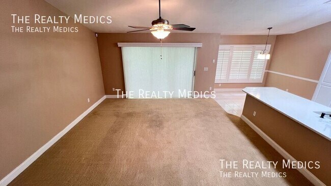 Building Photo - 3769 Grove View Ln