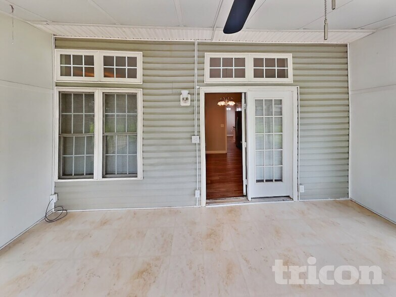 Building Photo - 3589 Bent Trace Dr