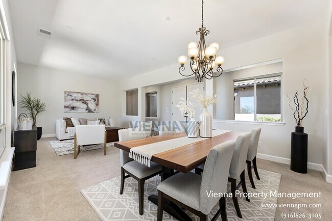 Building Photo - Beautiful 4 Bedroom Home in Catta Verdera