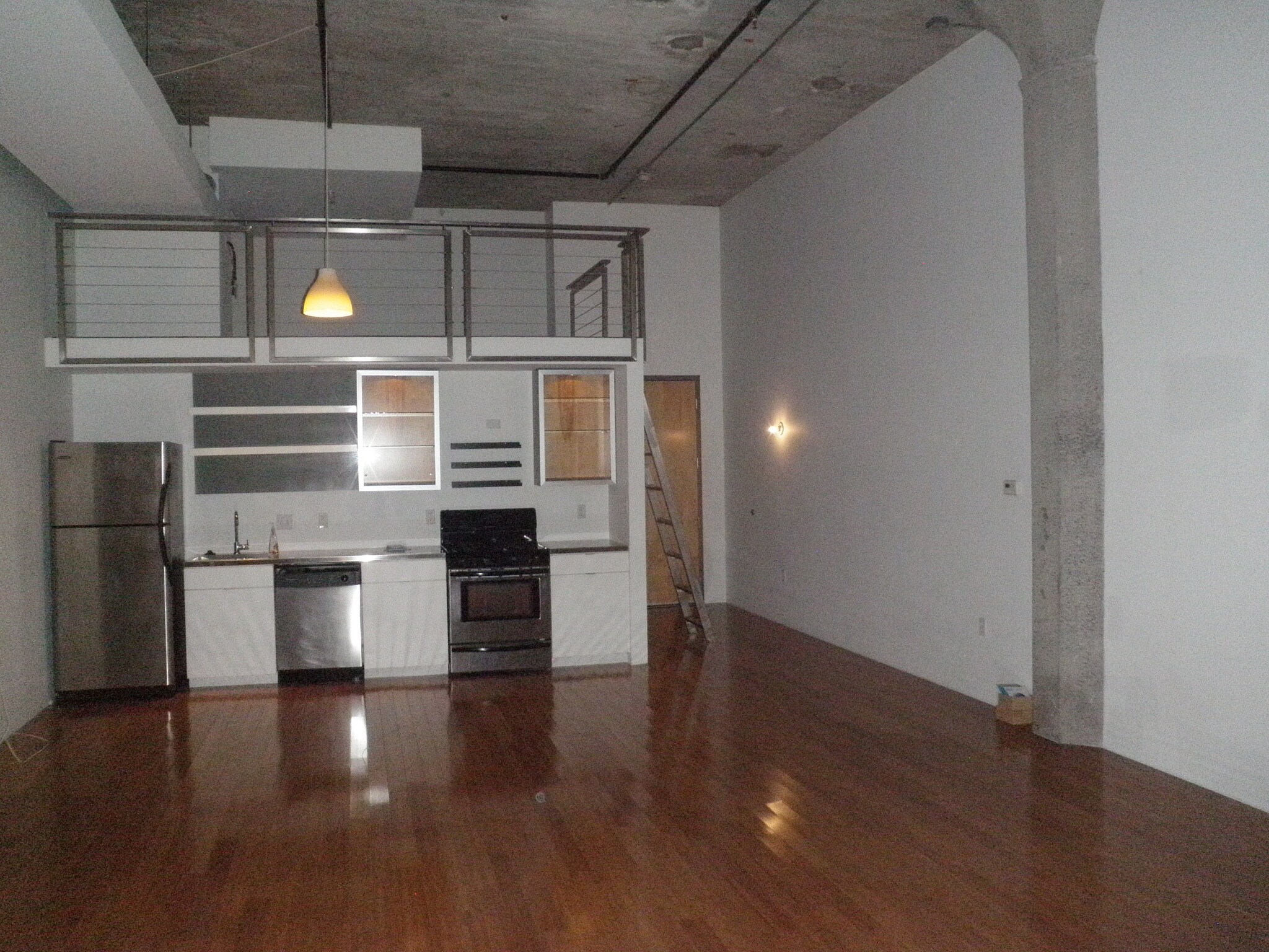 Building Photo - 156 Porter St