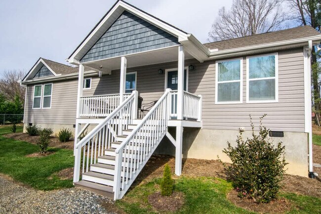 Building Photo - 19 Zanes Cove Rd