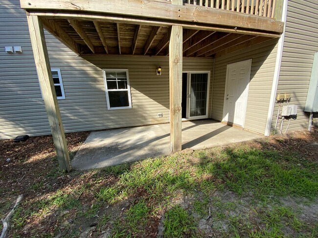 Building Photo - 5132 Greenville Loop Rd