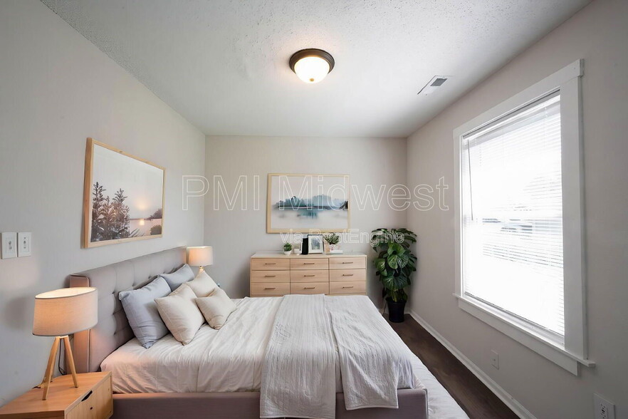 Building Photo - 1817 Austin Rd