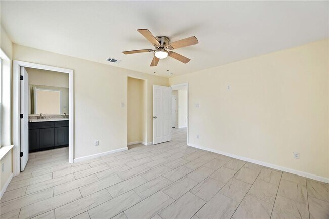 Building Photo - 14704 O Hara Dr