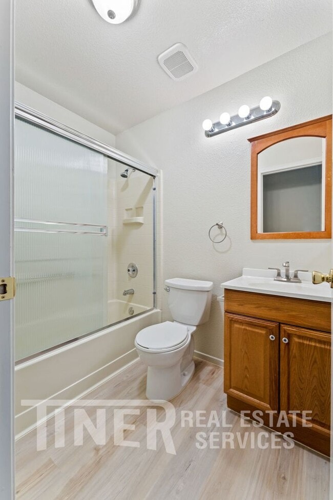 Building Photo - 8560 Harvest House Way