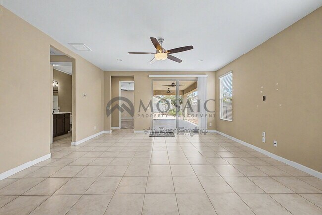 Building Photo - 598 W Belmont Red Trail