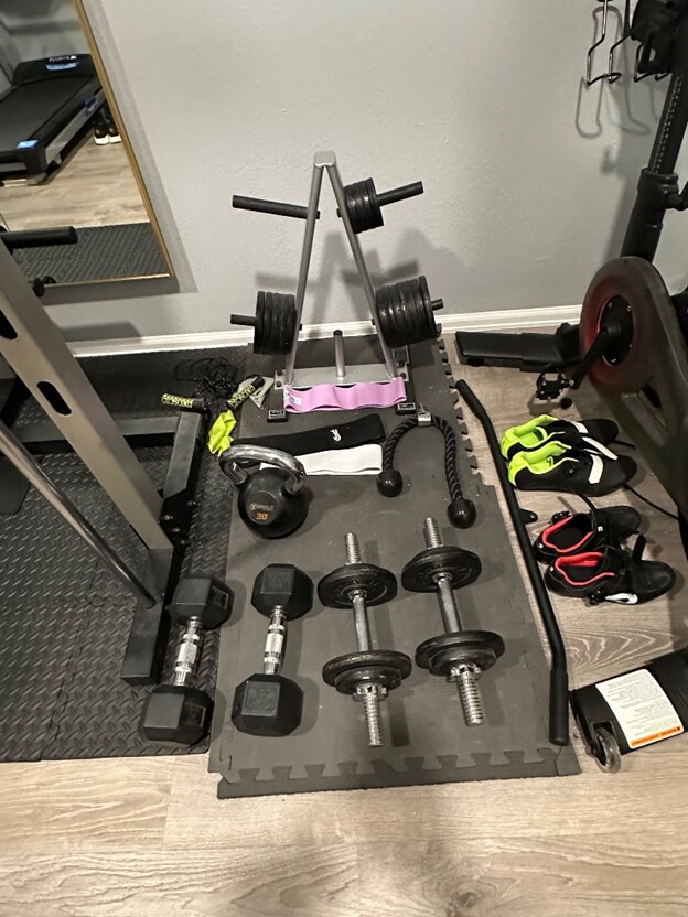 Building Photo - 1885 S Quebec Way