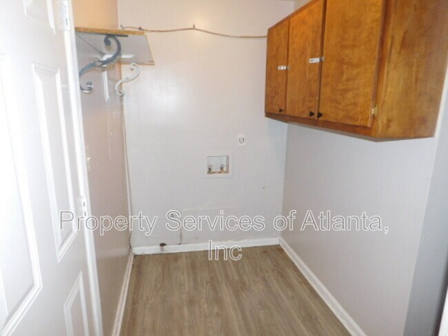 Building Photo - 97 Avalon Way