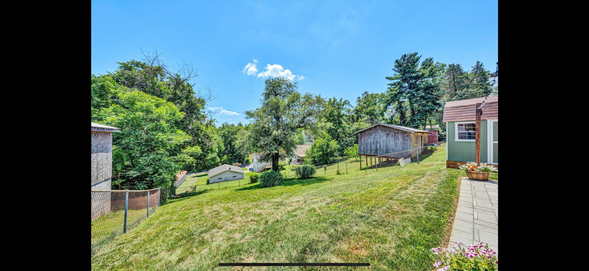 Building Photo - 2627 Radford Rd NE