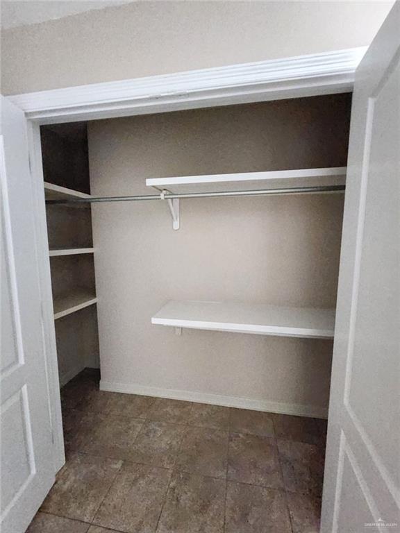 Building Photo - 3702 S Embassy Ave