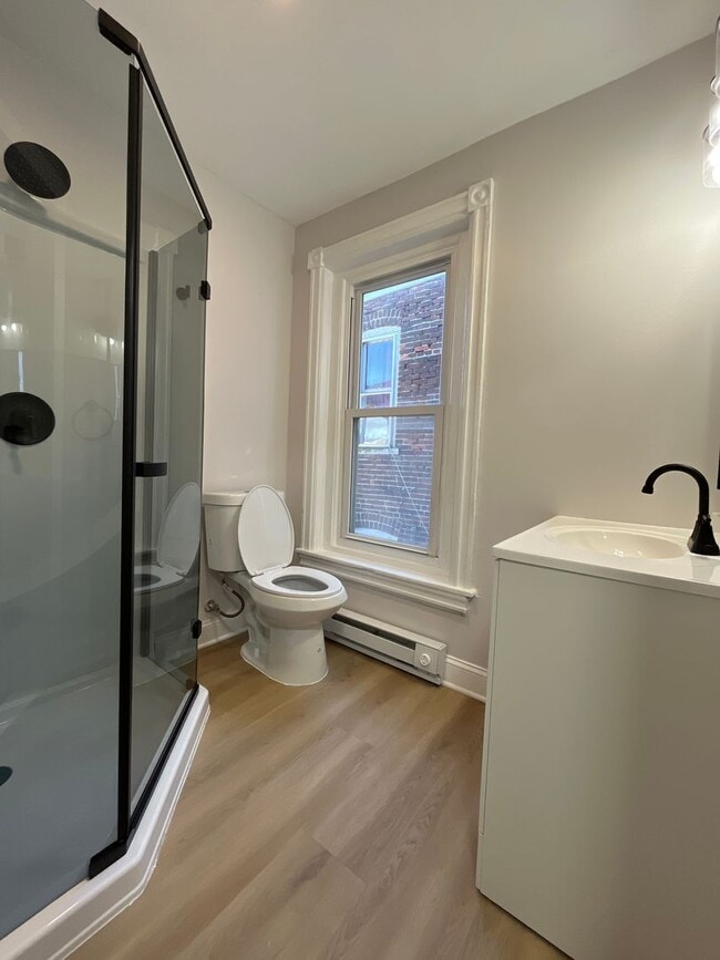 Building Photo - Completely renovated Allentown home offering the feel of brand-new construction