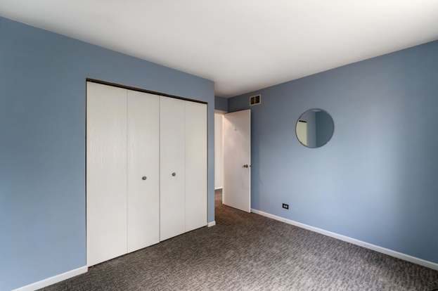 Building Photo - 741 Acorn Ct