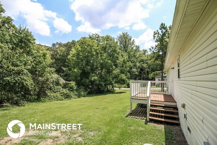 Building Photo - 3905 Kehoe Dr