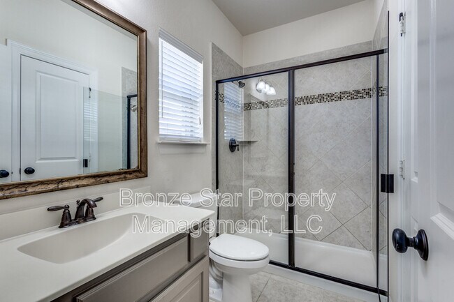 Building Photo - 217 Gilpin Ln