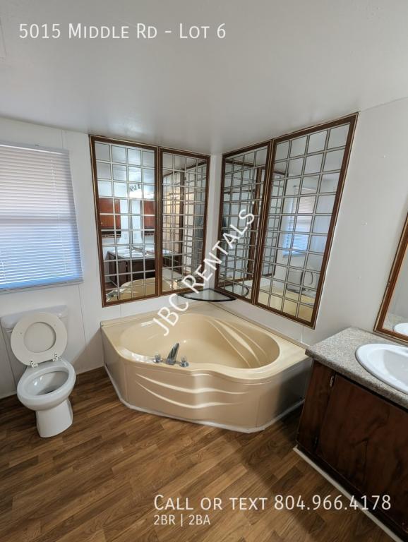 Building Photo - 5015 Middle Rd