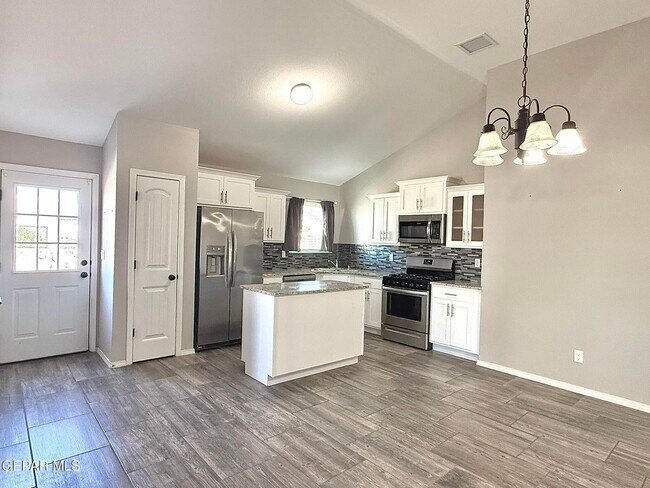 Building Photo - 14636 Ericka Santillana Dr