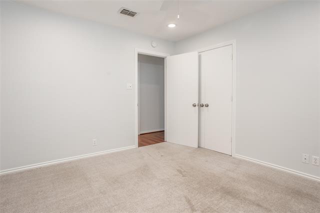 Building Photo - 1029 Roaring Springs Rd