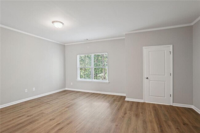 Building Photo - 2852 Laurel Ridge Cir