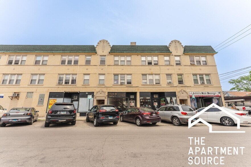 Building Photo - 3151 N Long Ave