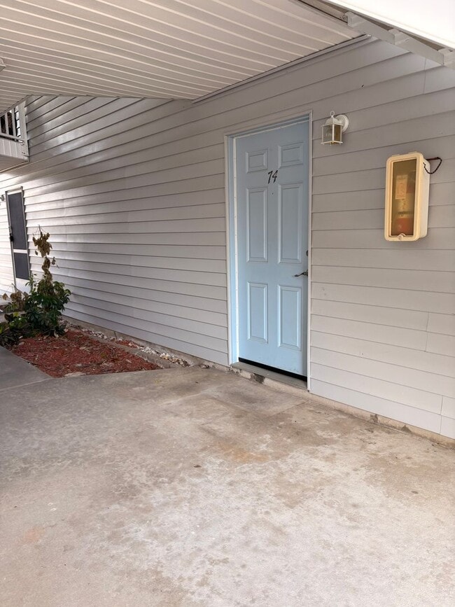 Building Photo - Indigo Pines