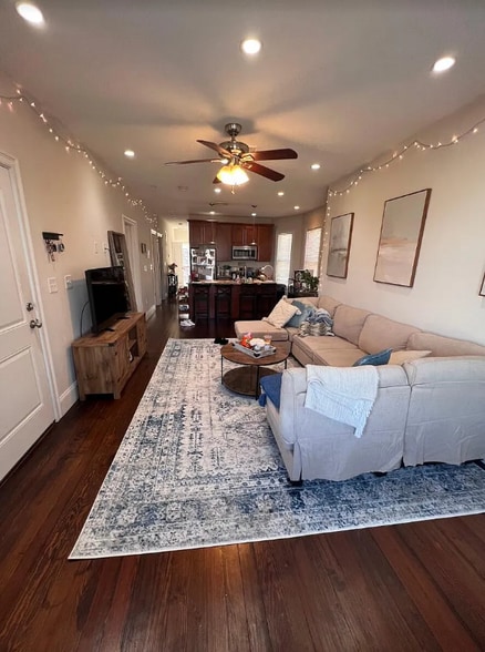 Building Photo - 5 Sudan St