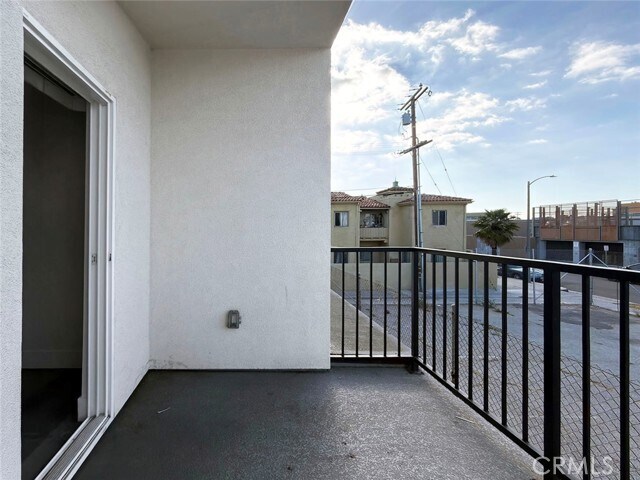 Building Photo - 1493 Atlantic Ave