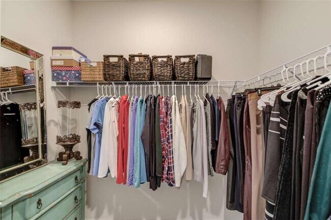 Building Photo - 60 Table Rock Ct