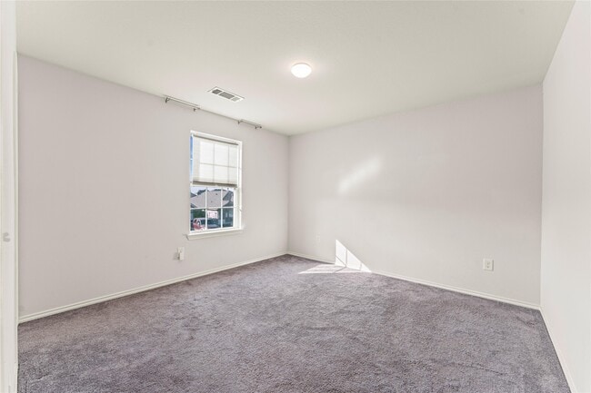 Building Photo - 5826 Savanna Pasture Rd