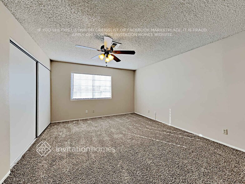 Building Photo - 122 Elegante Way
