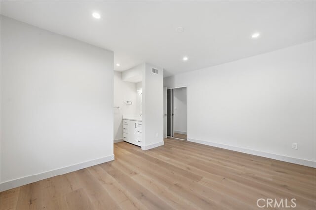 Building Photo - 5527 Burning Tree Dr