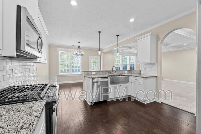 Building Photo - 582 Bunchgrass St