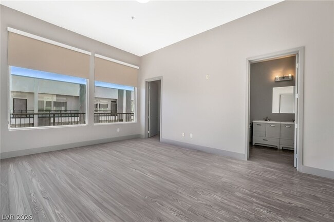 Building Photo - 2775 W Pebble Rd