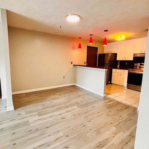 Building Photo - 364 Neponset St