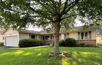 Building Photo - 112 Braemar Dr