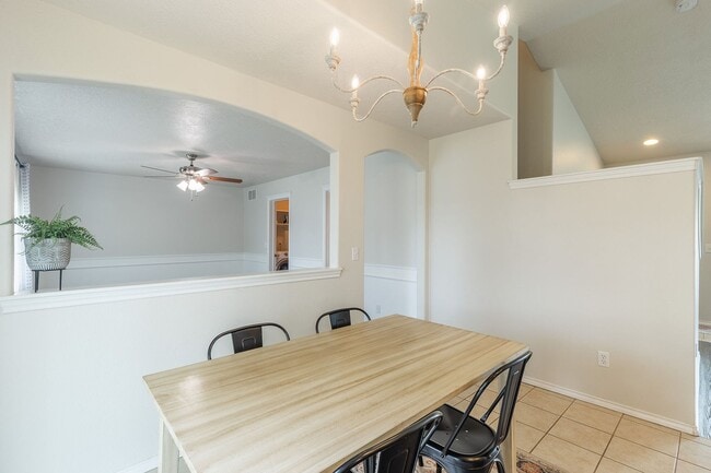 Building Photo - Just listed home for rent!