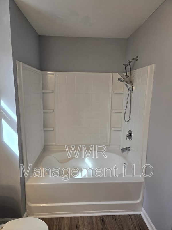 Building Photo - 912 Sherman St