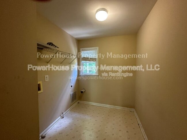 Building Photo - 5075 Byers Rd
